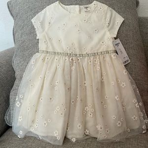 NEW!! Oshkosh tulle dress, Size 2t